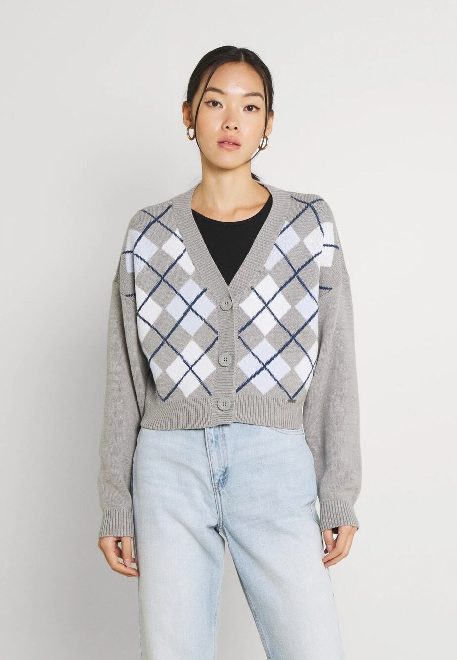 Womens Hollister Grey Argyle Cropped Vneck Button Front Cardigan Size Med